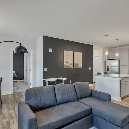 Luxurious King 3Br Suite Mins To Downtown Durham!